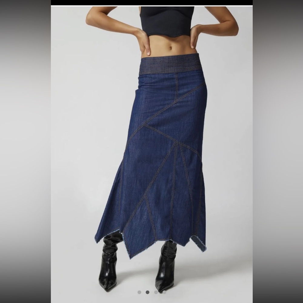 UO Evie Seamed Denim Midi Skirt NWOT!